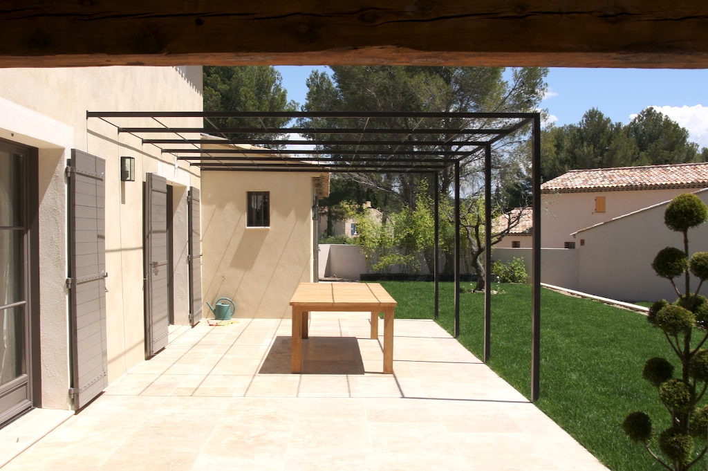 https://www.mon-artisan-ferronnier.com/wp-content/uploads/2014/05/pergola61.jpg