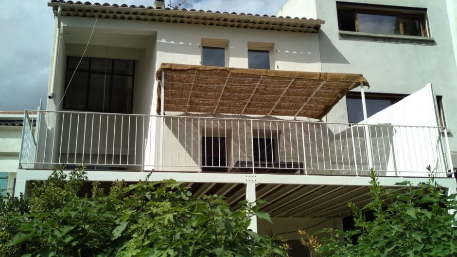 ferronnier nîmes provence terrasse acier bois sur mesure