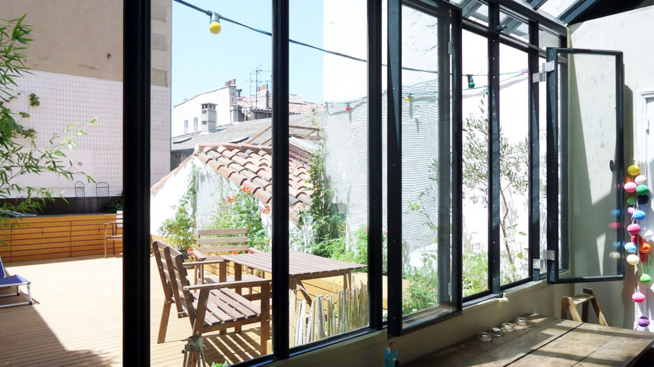 veranda métallique sur mesure à Marseille